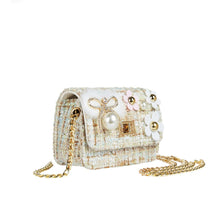 DOE A DEAR- FLOWER AND BOW TWEED PURSE IN WHITE