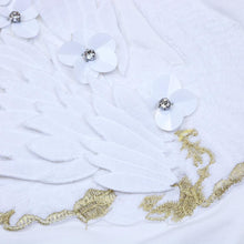 DOE A DEAR- WHITE 3-D SWAN SWEATER