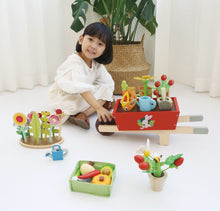 TENDER LEAF TOYS- GARDEN WHEELBARROW SET