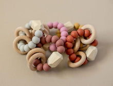 THREE HEARTS- MIA RATTLE