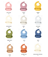 THREE HEARTS- BABY BAR & CO. SILICONE BABY MEAL BIBS